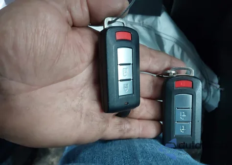 2018 Mitsubishi Outlander Sport 2.4 Se z USA, uszkodzony, nr VIN JA4AP3AW8JU019842